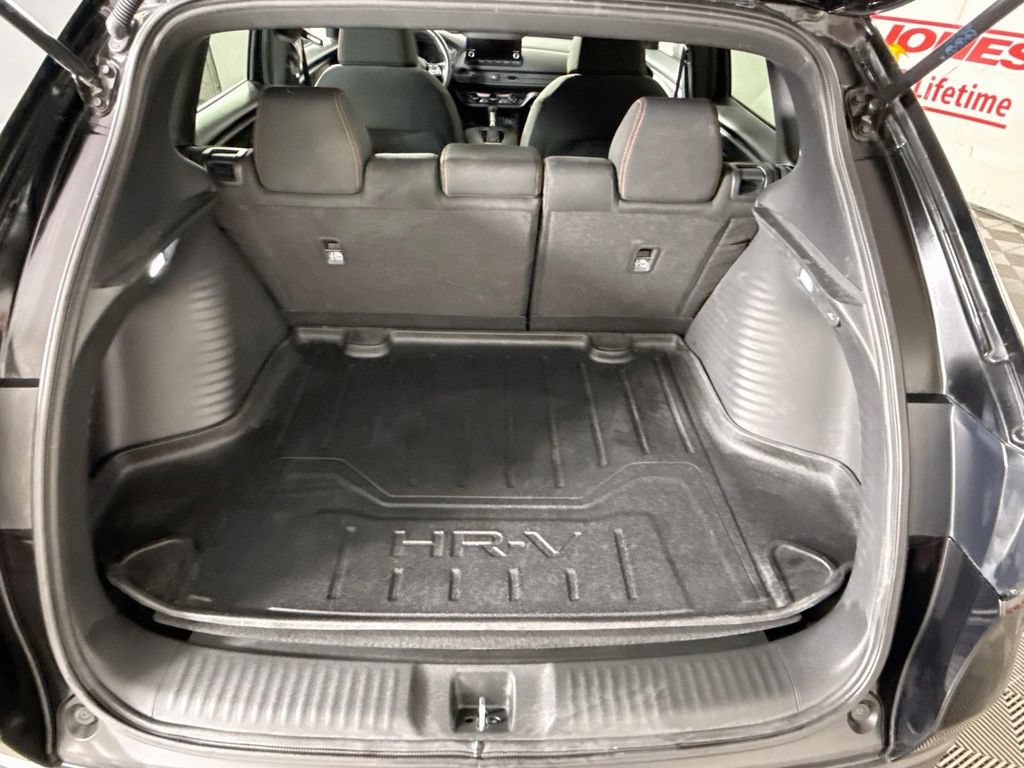 Used 2024 Honda HR-V Sport image 27