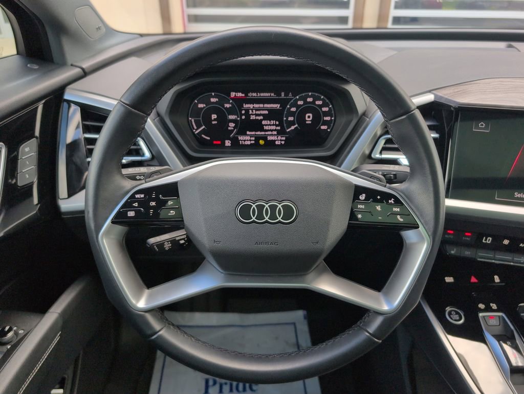 Used 2023 Audi Q4 e-tron Premium Plus w/ Premium Plus RWD image 15