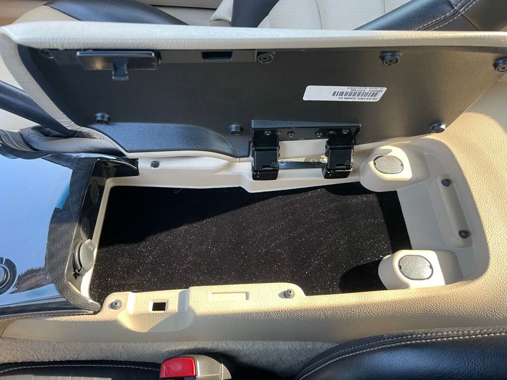 Used 2010 Chevrolet Corvette Grand Sport w/ Preferred Equipment Group image 47