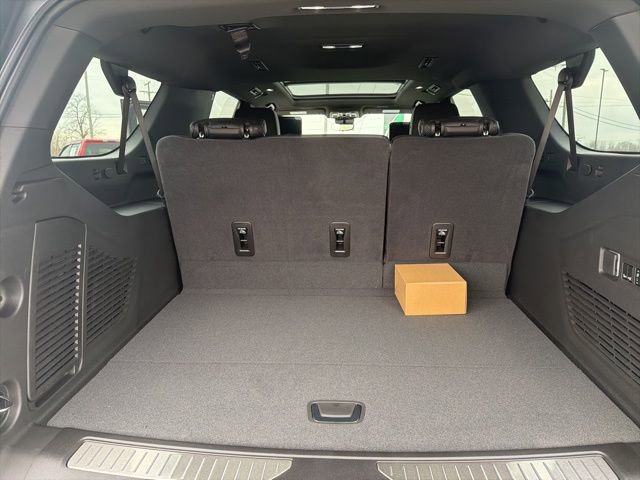 New 2026 GMC Yukon XL Denali w/ Denali Reserve Package image 43