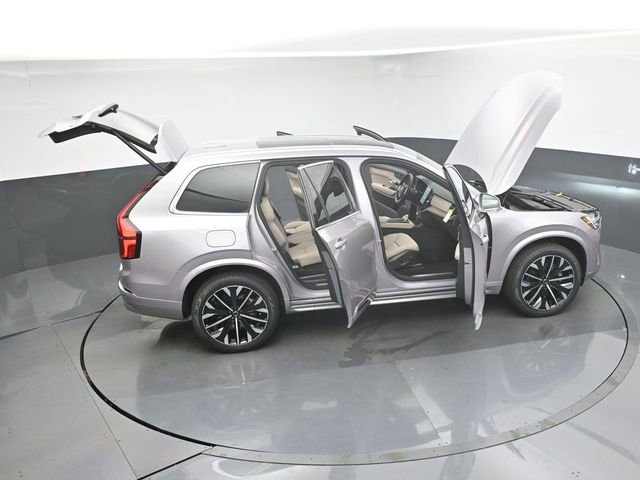 New 2026 Volvo XC90 B6 Core w/ Protection Package Premier image 49