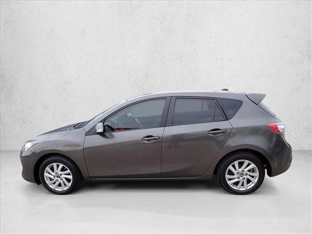 Used 2013 MAZDA MAZDA3 i Grand Touring w/ Tech Pkg image 2