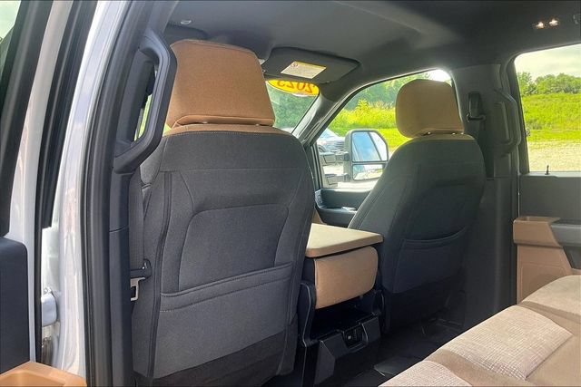 Used 2025 Ford F250 XLT AWD/4WD image 35