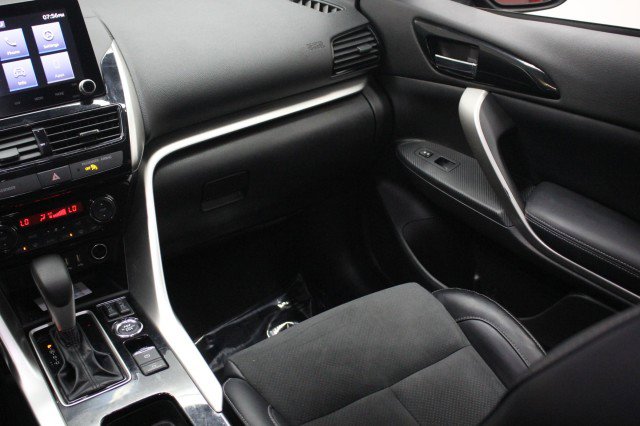 Used 2024 Mitsubishi Eclipse Cross SE image 26