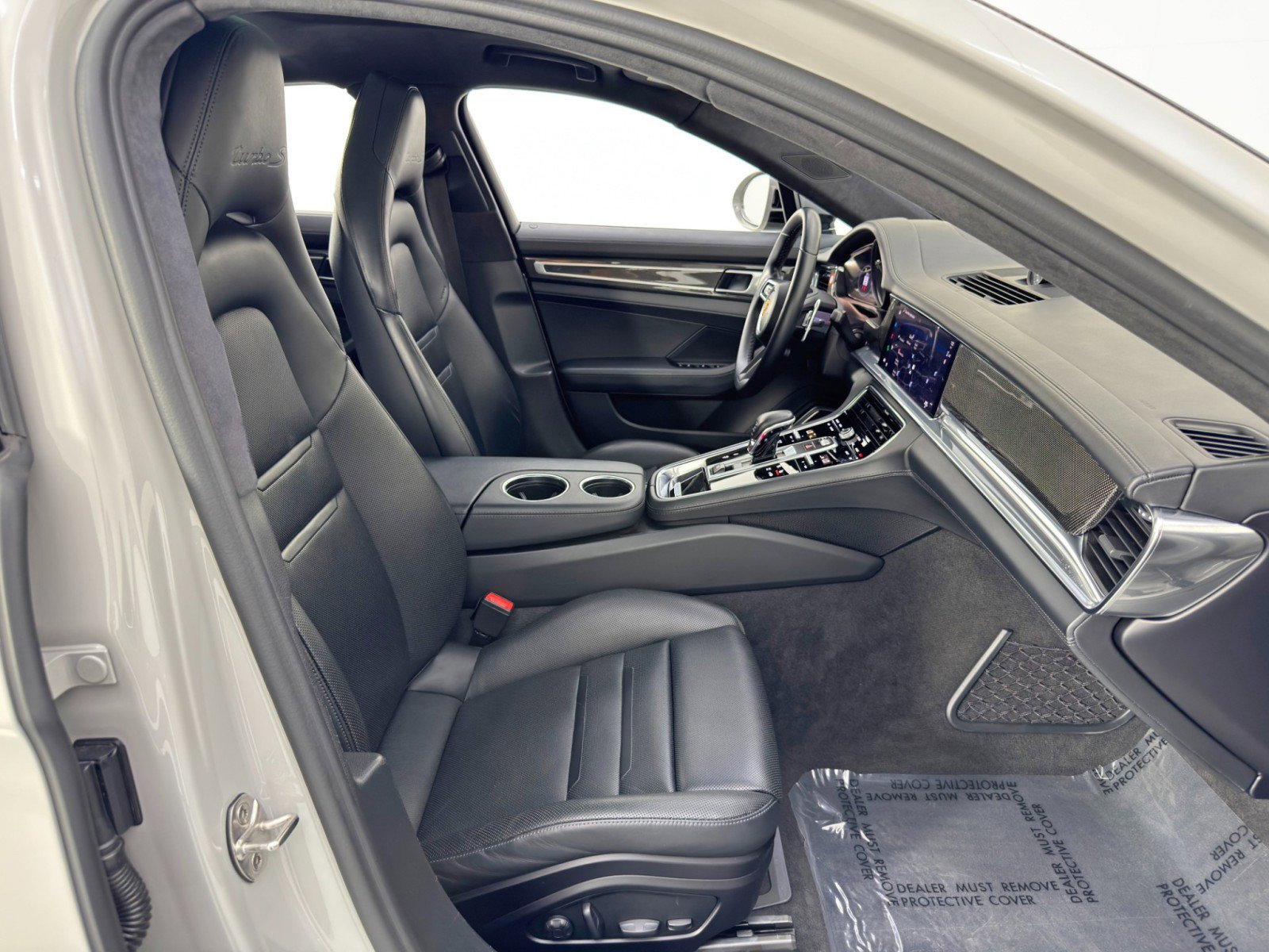 Used 2022 Porsche Panamera Turbo S w/ Premium Package image 16