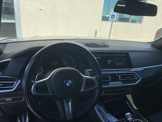 Used 2022 BMW X5 xDrive40i w/ M Sport Package image 10