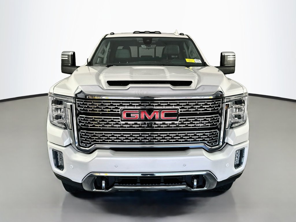 Used 2023 GMC Sierra 3500 Denali w/ Denali Ultimate Package AWD/4WD image 2