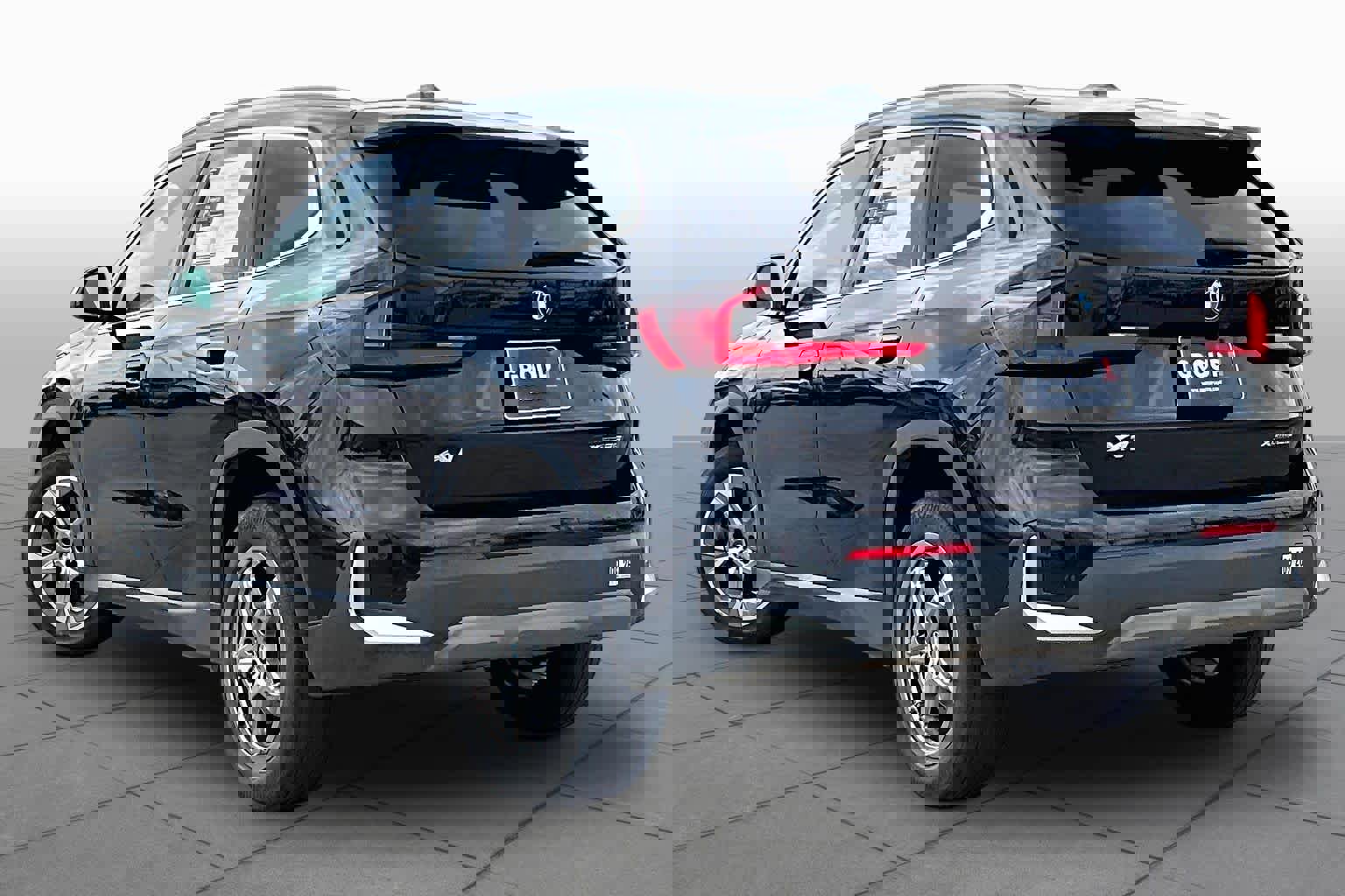 Used 2023 BMW X1 xDrive28i image 11