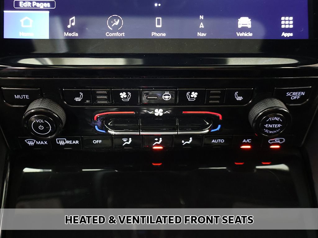 Used 2021 Jeep Grand Cherokee L Summit w/ Advanced Protech Group IV AWD/4WD image 11