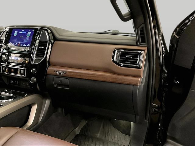 Used 2022 Nissan Titan Platinum Reserve w/ Moonroof Package AWD/4WD image 15