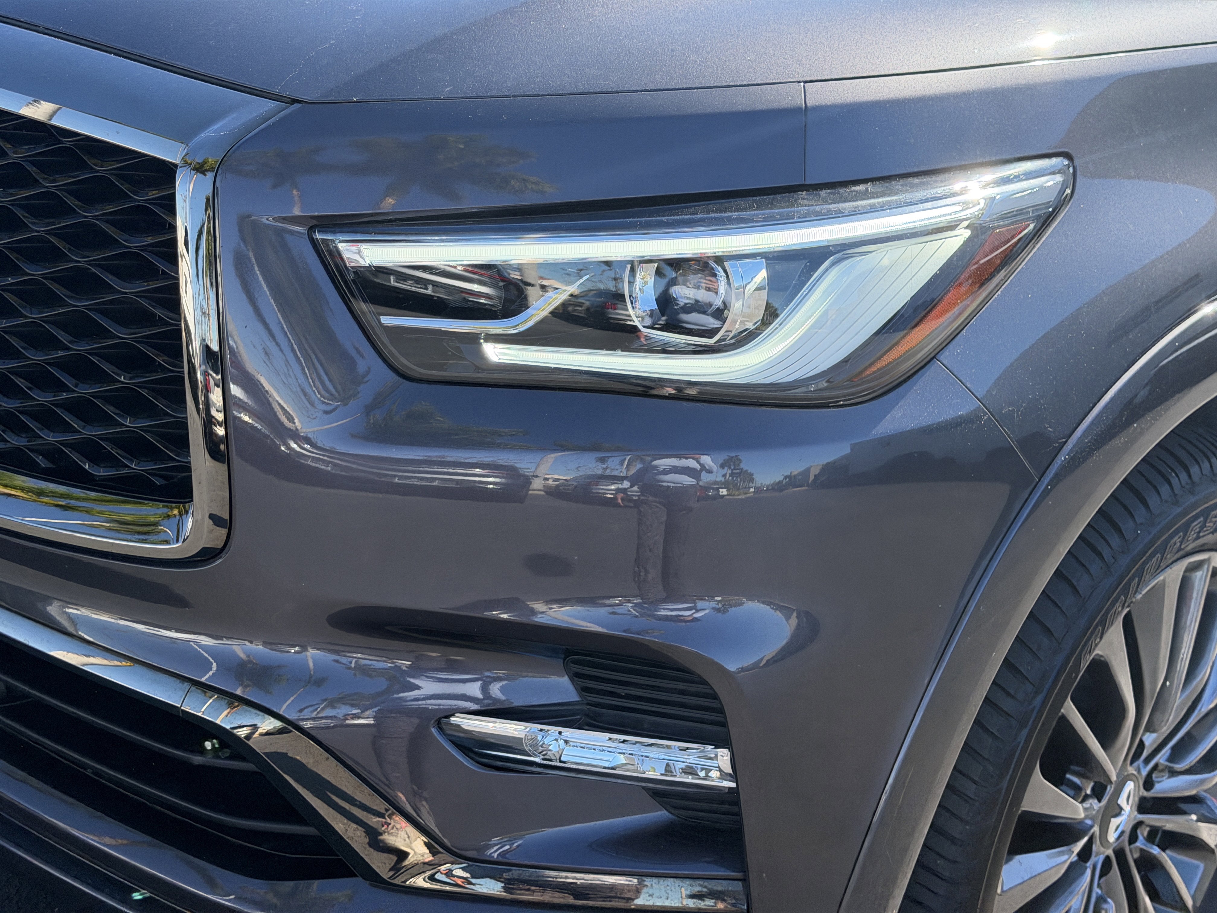 Used 2024 INFINITI QX80 Sensory image 7