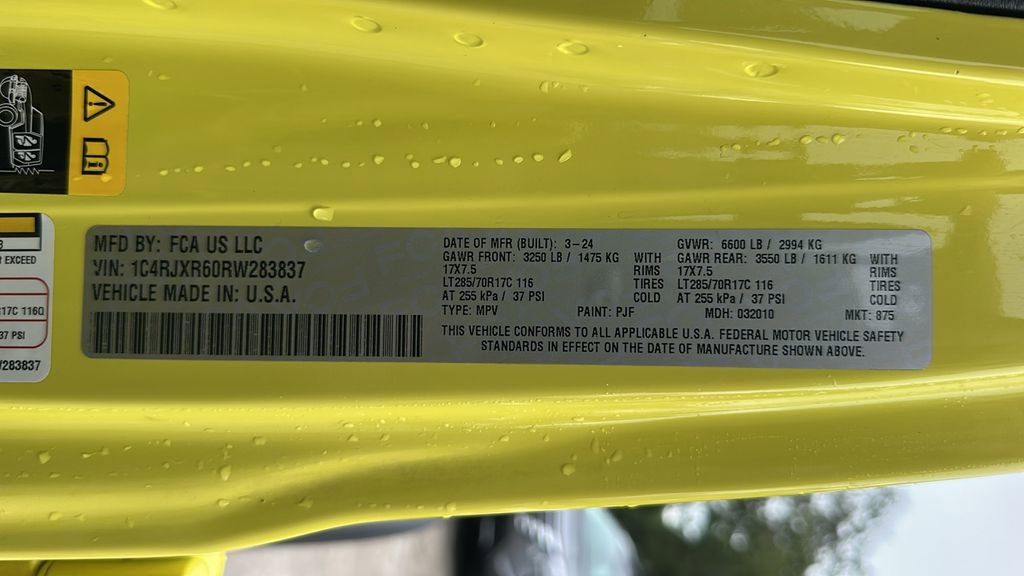 Used 2024 Jeep Wrangler Unlimited Rubicon 4xe image 33