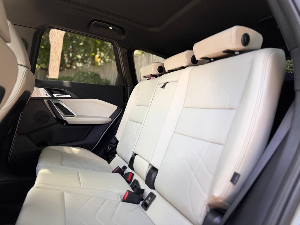 Used 2025 BMW X1 xDrive28i w/ Convenience Package AWD/4WD image 26