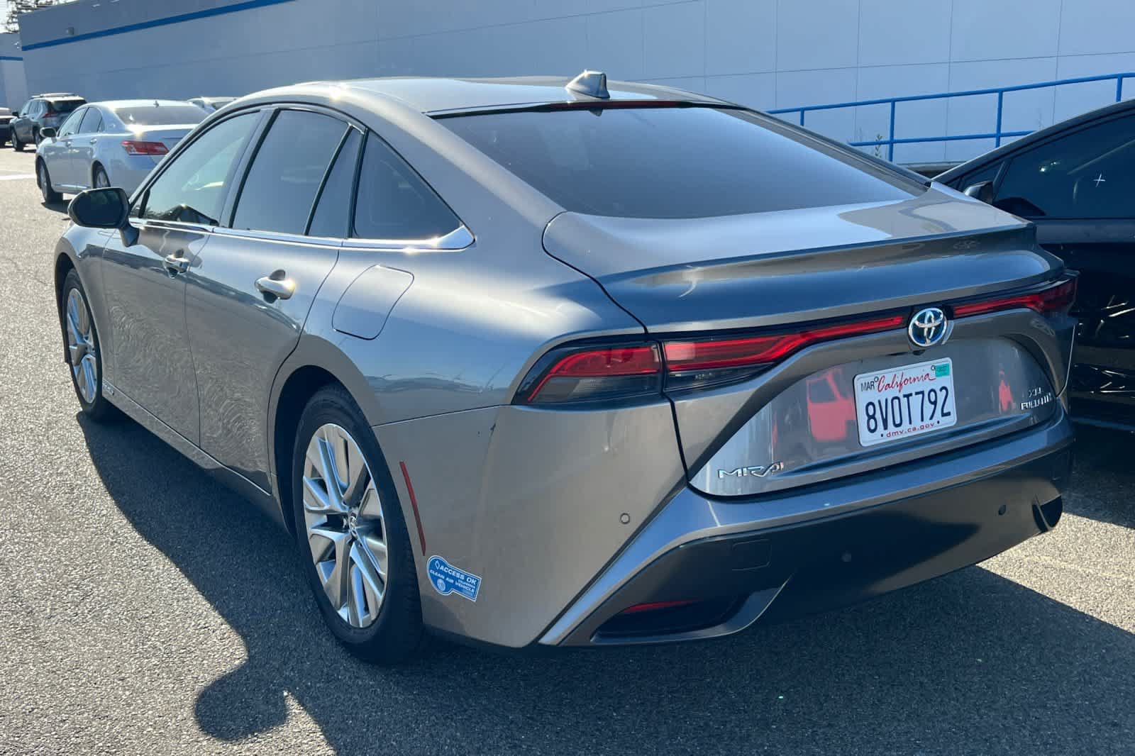 Certified 2021 Toyota Mirai w/ Advanced Technology Package RWD image 4
