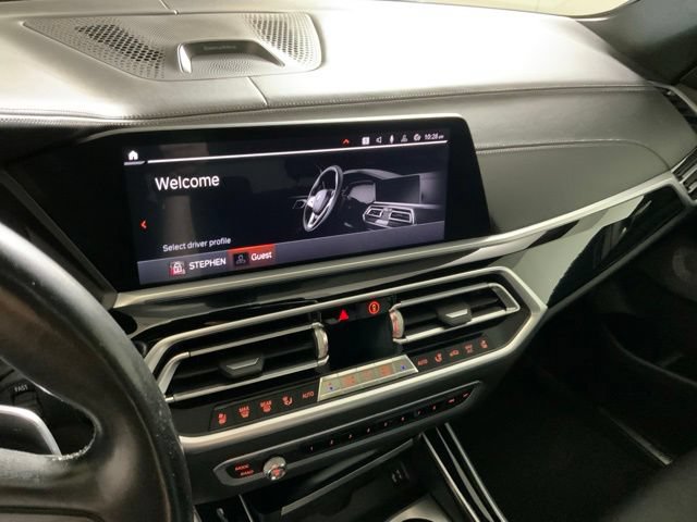 Used 2019 BMW X5 xDrive50i w/ Executive Package AWD/4WD image 18