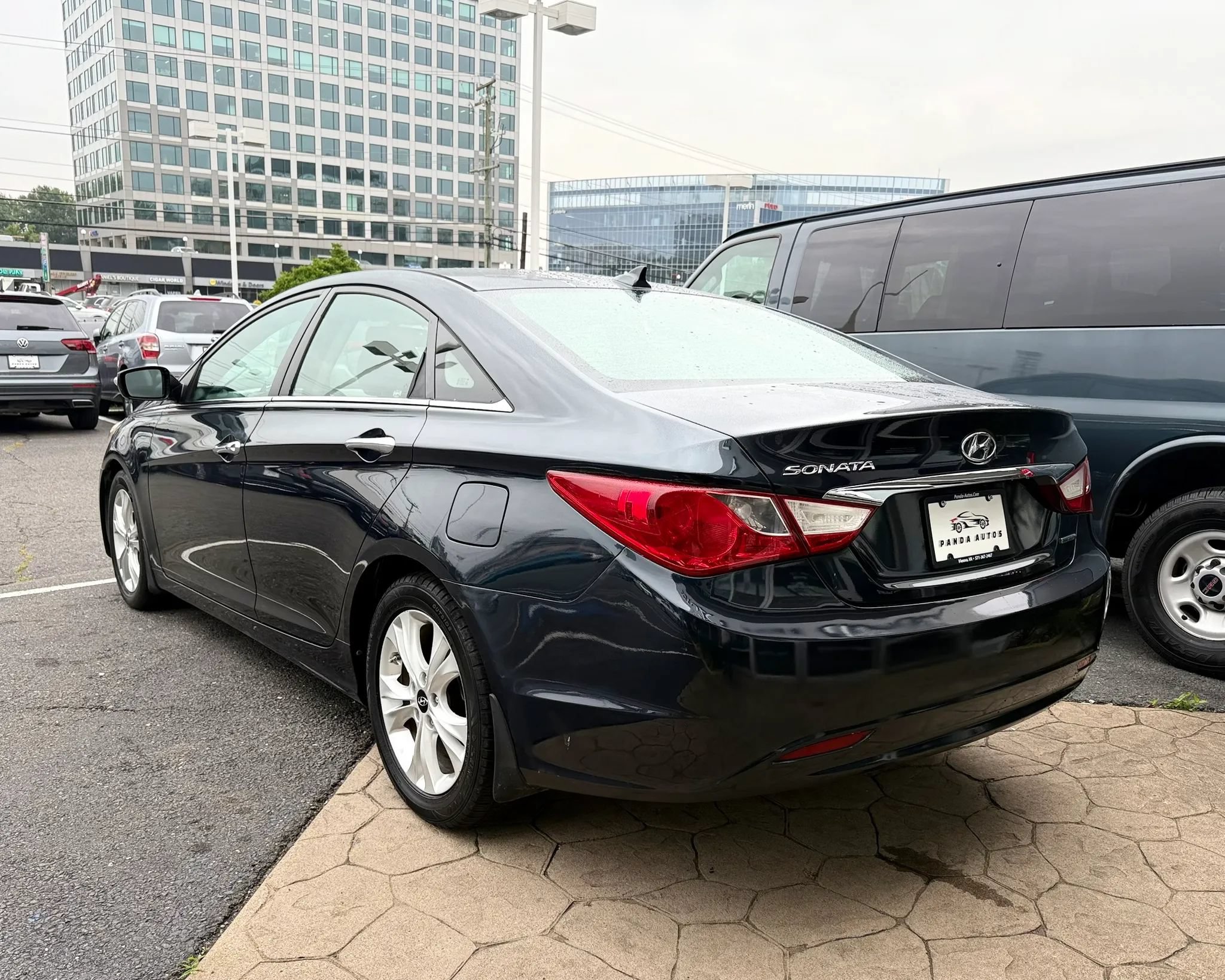 Used 2013 Hyundai Sonata Limited FWD image 5