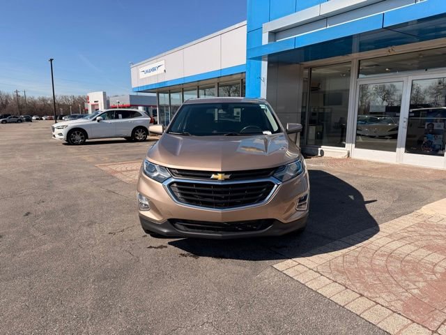 Used 2019 Chevrolet Equinox LT image 2