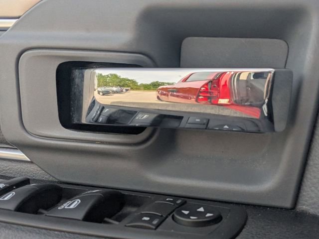 Used 2024 RAM 1500 Classic SLT image 17