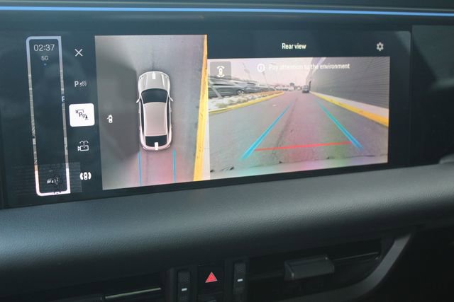 New 2025 Porsche Macan 4S Electric image 20