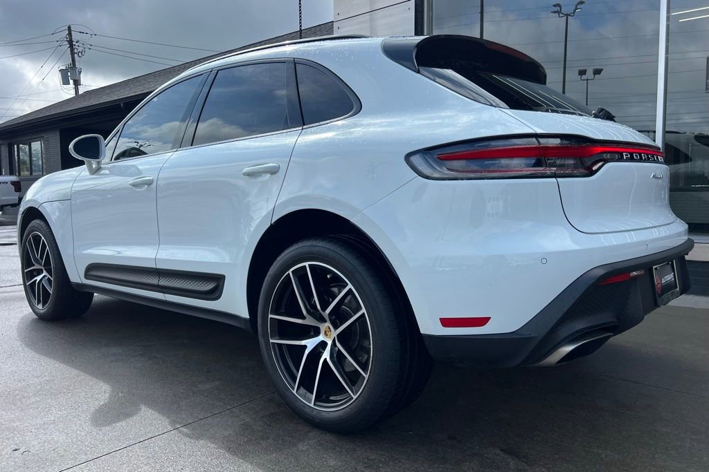 Used 2022 Porsche Macan image 4