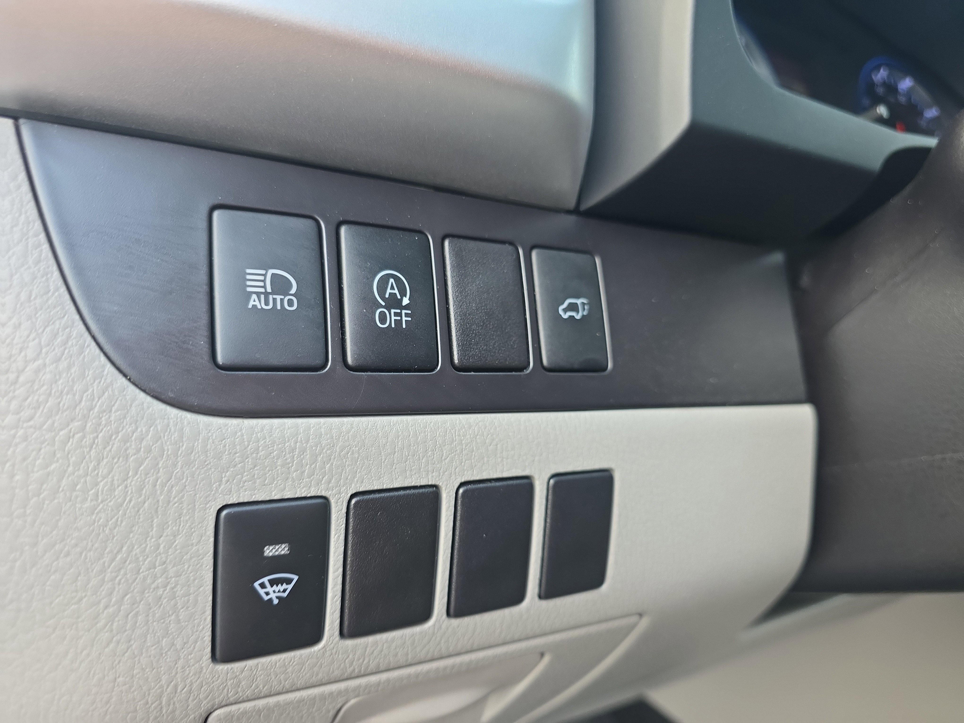 Used 2019 Toyota Highlander image 34