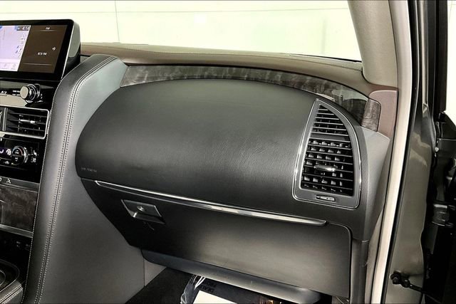 Used 2024 Nissan Armada Platinum w/ Captain's Chairs Package image 16