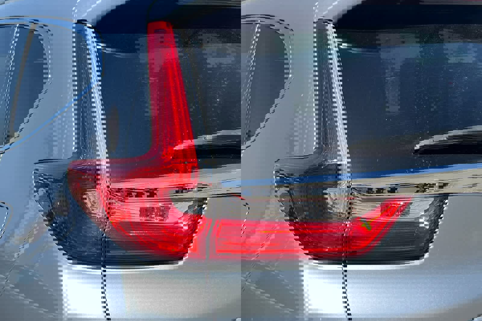 Used 2017 Honda CR-V Touring image 20