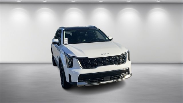 Used 2025 Kia Sorento SX