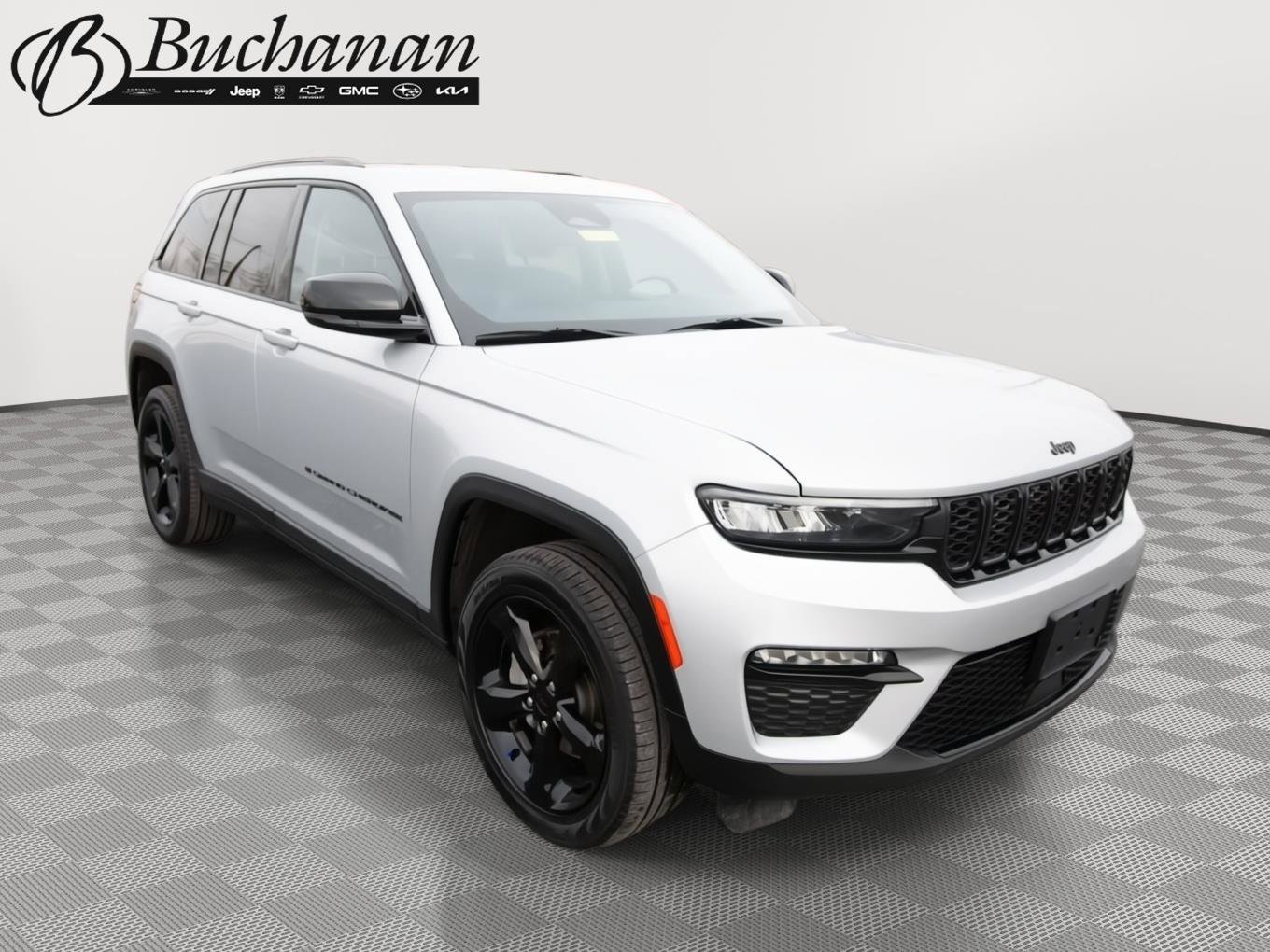 Used 2024 Jeep Grand Cherokee Limited w/ Black Appearance Package video 1