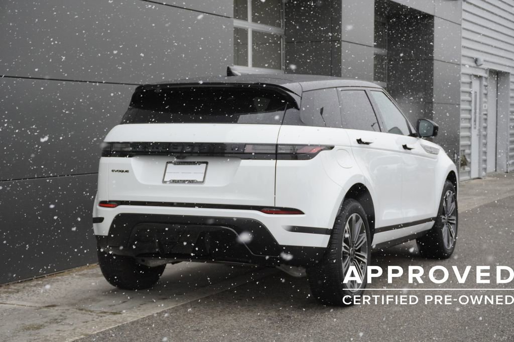 Used 2026 Land Rover Range Rover Evoque S image 2