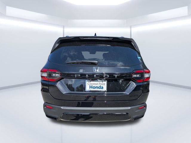 New 2026 Honda Pilot Sport image 5