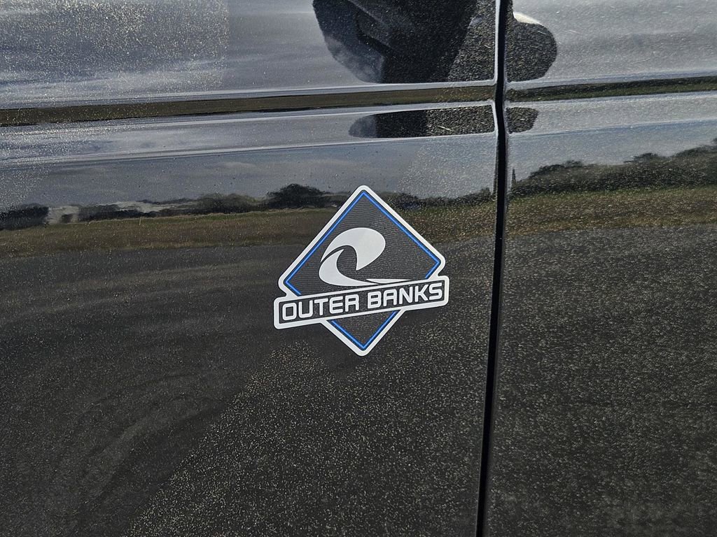 Used 2023 Ford Bronco Outer Banks image 7