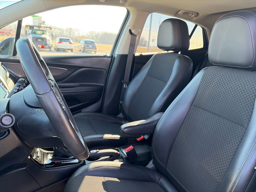 Used 2018 Buick Encore Preferred image 16