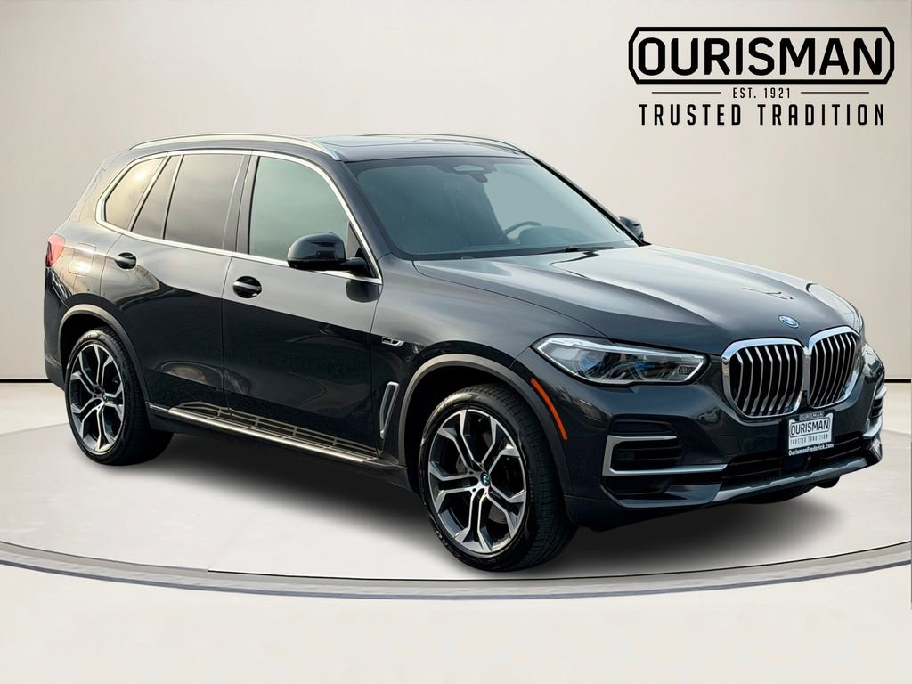Used 2023 BMW X5 xDrive45e w/ Executive Package image 1