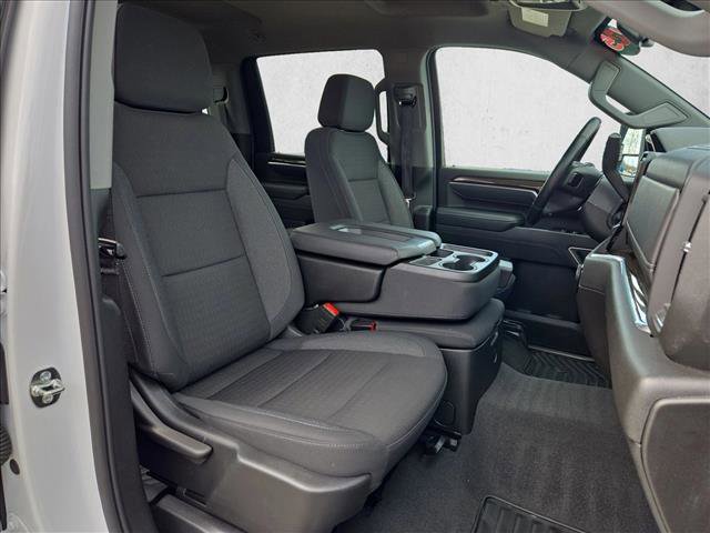 Used 2025 Chevrolet Silverado 2500 LT w/ Convenience Package image 19