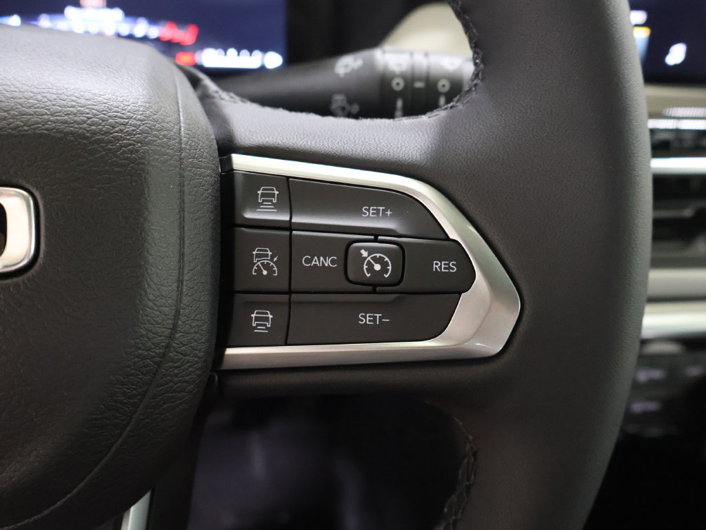 New 2026 Jeep Compass Limited AWD/4WD image 24