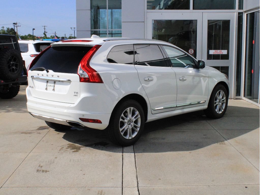 Used 2015 Volvo XC60 T5 AWD/4WD image 6