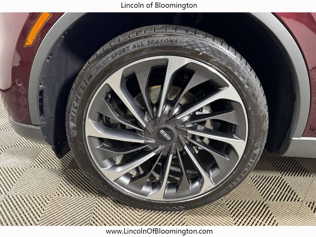 Used 2021 Lincoln Aviator Reserve w/ Equipment Group 202A image 12