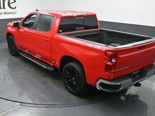 Certified 2025 Chevrolet Silverado 1500 LT w/ Leather Package AWD/4WD image 40