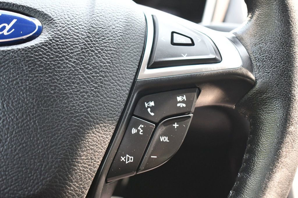 Used 2017 Ford Fusion Energi SE image 23