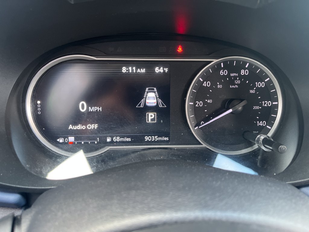 Certified 2023 Nissan Versa SV FWD image 18