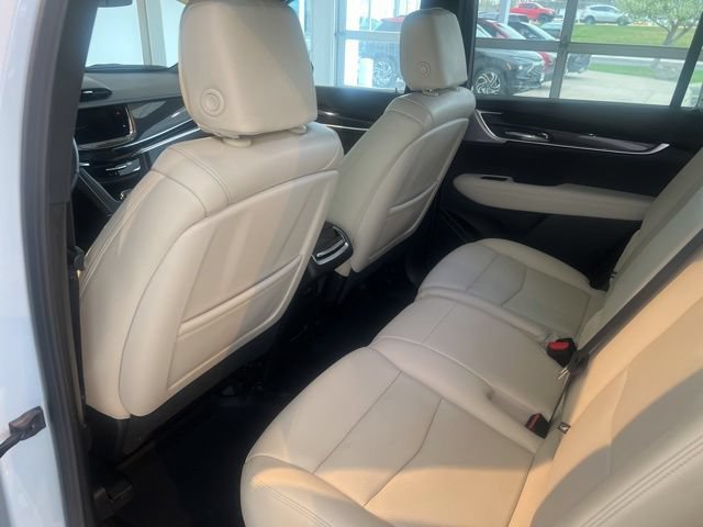 Used 2025 Cadillac XT6 Sport w/ LPO, Floor Liner Package AWD/4WD image 31