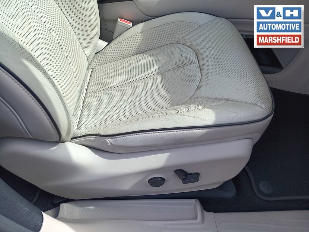 Used 2021 Chrysler Pacifica Limited w/ Premium & Safety Sphere Group AWD/4WD image 28