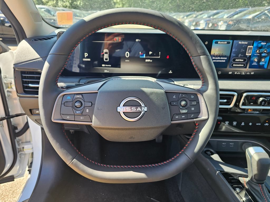 New 2026 Nissan Sentra SR w/ SR Premium Package FWD image 11