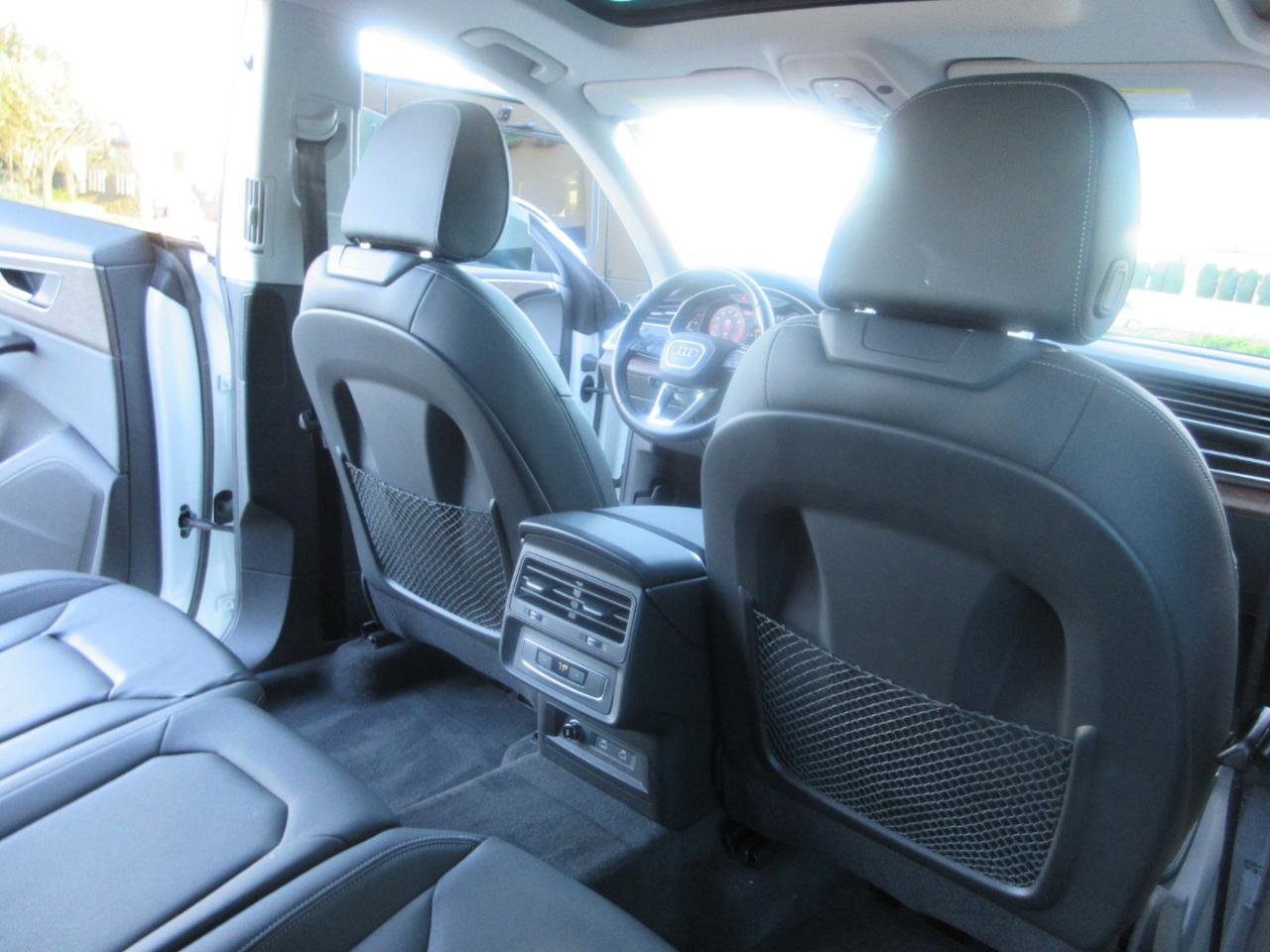 Used 2023 Audi Q8 Premium w/ Convenience Package image 33