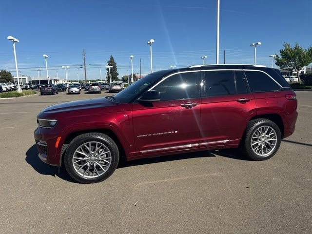 Used 2022 Jeep Grand Cherokee Summit w/ Advanced Protech Group IV