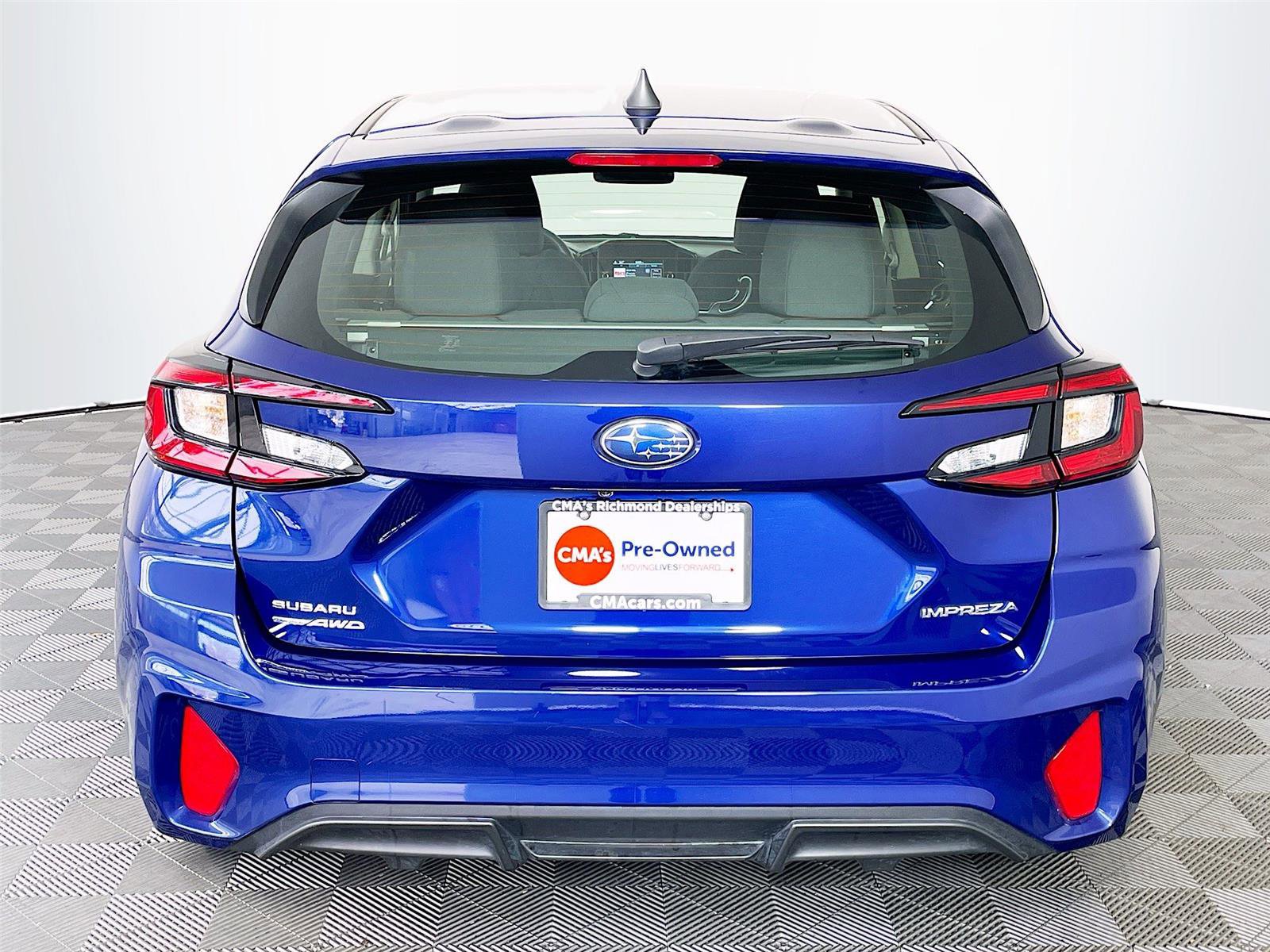 Certified 2024 Subaru Impreza 2.0i image 9