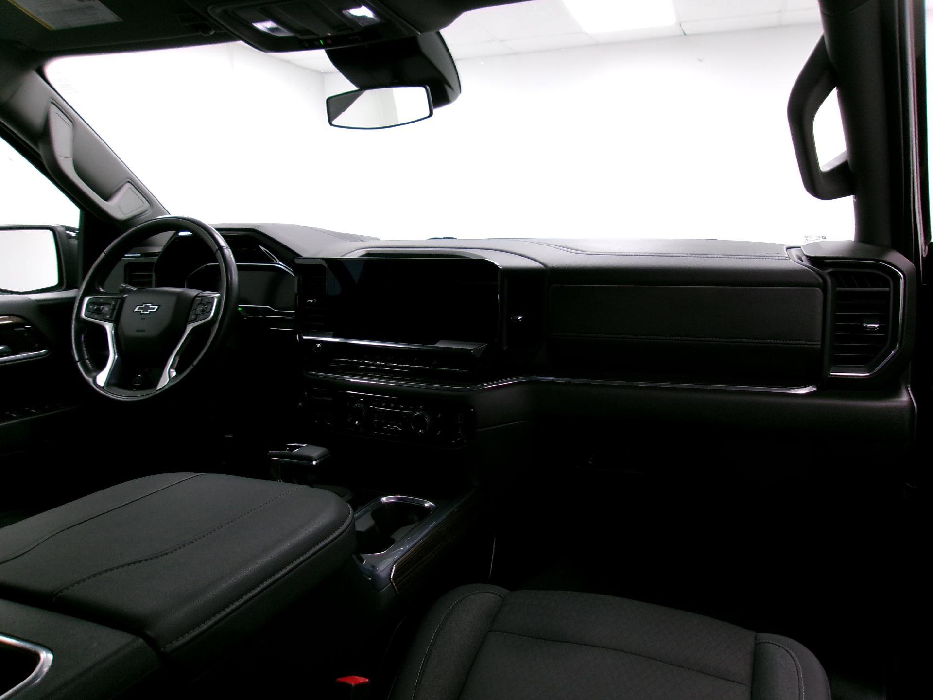 Certified 2023 Chevrolet Silverado 1500 RST image 3