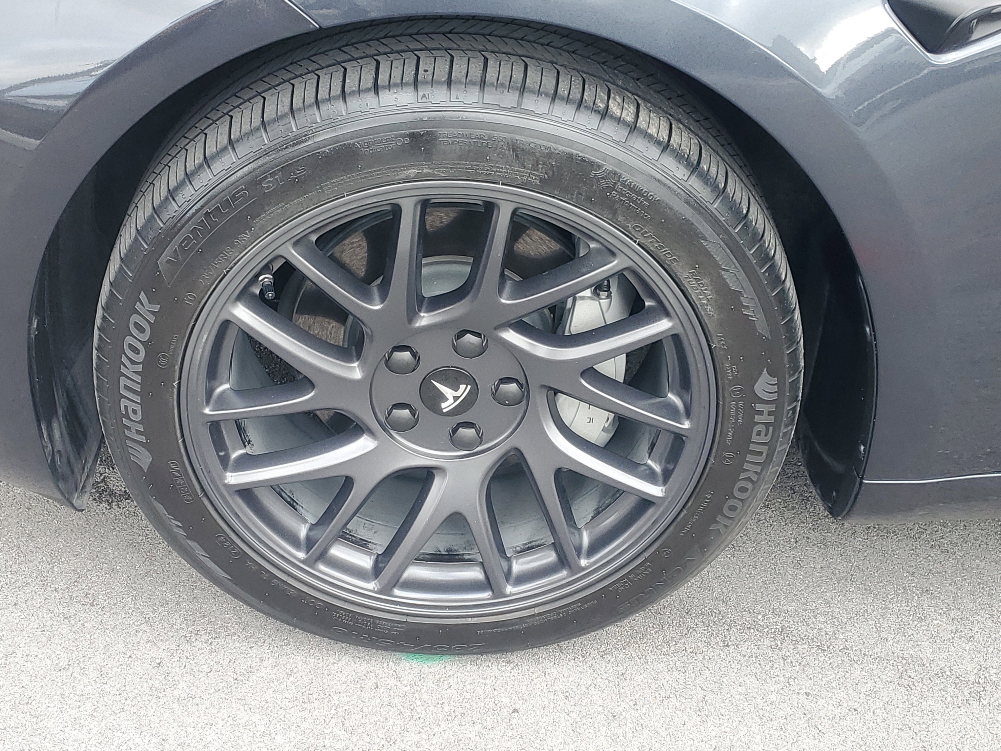 Used 2024 Tesla Model 3 Standard Range image 4