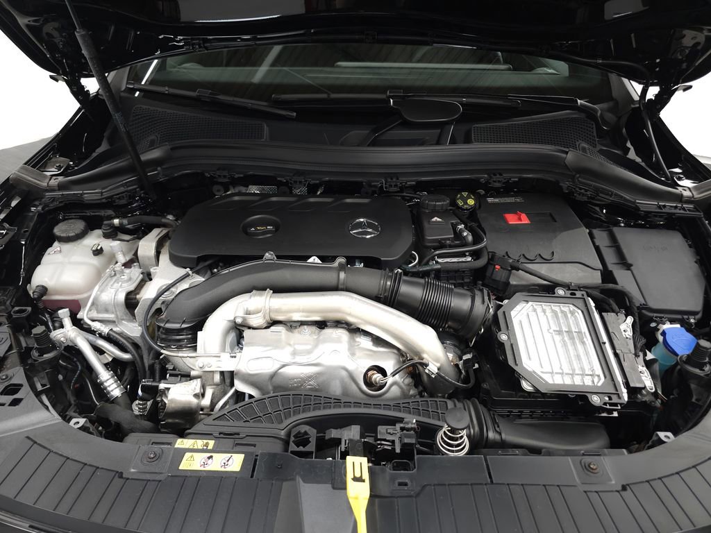 Certified 2026 Mercedes-Benz GLA 250 4MATIC image 30